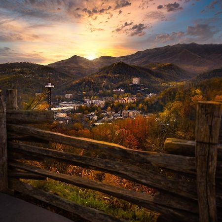 Glori'S Retreat, Game Room, 1089 Of Free Attraction Tickets For Each Paid Day, Dollywood And More Pigeon Forge Luaran gambar
