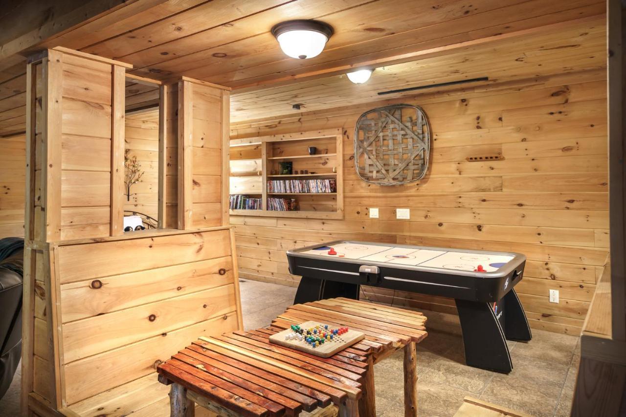 Glori'S Retreat, Game Room, 1089 Of Free Attraction Tickets For Each Paid Day, Dollywood And More Pigeon Forge Luaran gambar